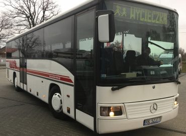 Mercedes Benz - wynajem autokarów